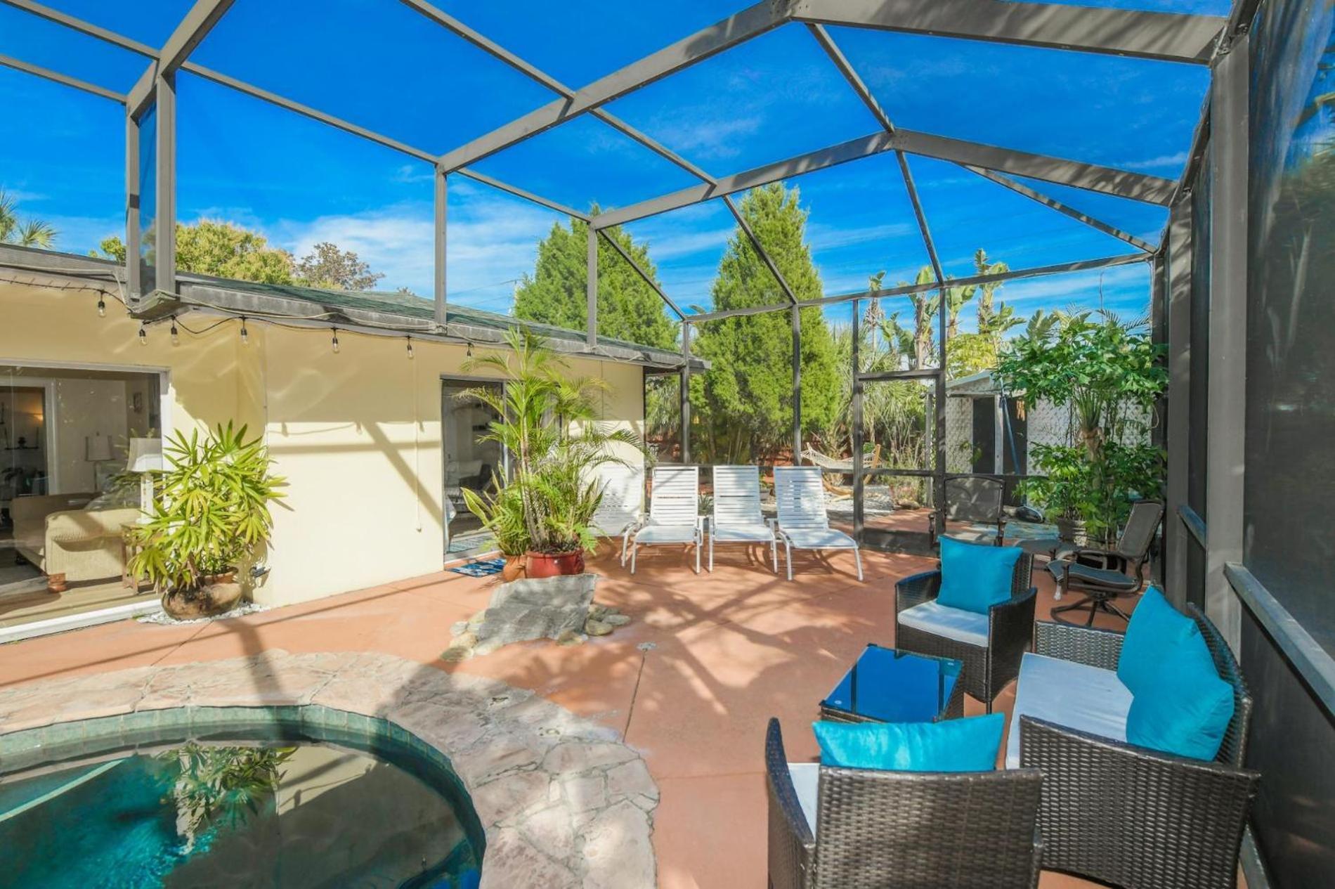 Island Time - Home Wenclosed Lagoon Style Pool Spa Walk To Beach Bikes Holmes Beach Exterior photo